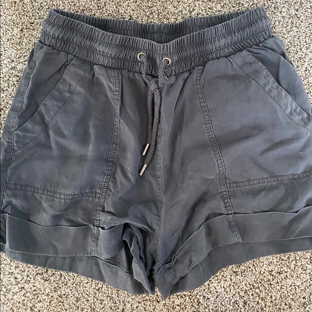 Blue/grey shorts